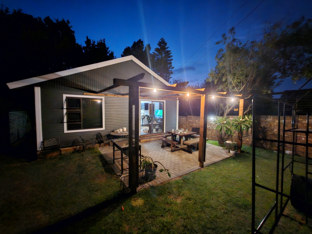 log-home-construction